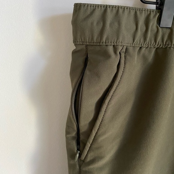 Goodfellow & CO Shorts Mens Size Large Drawstring SUPER COMFORTABLE! Army Green - Picture 4 of 5